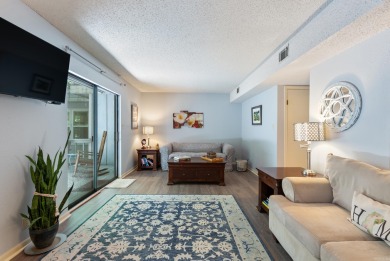 Welcome to this cozy 3 bed, 2 bath, newly updated townhomes in on DeSoto Golf Course in Arkansas - for sale on GolfHomes.com, golf home, golf lot