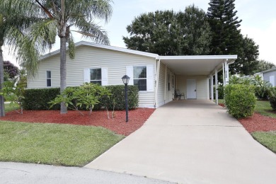 MOVING READY. ''SPACIOUS OPEN CONCEPT FLOOR PLAN'' This home is on Savanna Golf Club in Florida - for sale on GolfHomes.com, golf home, golf lot