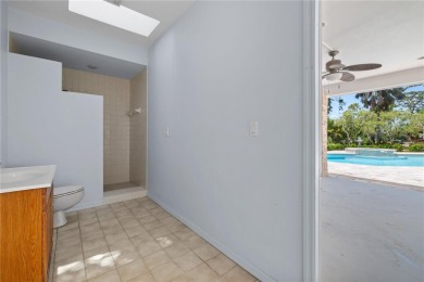 One or more photo(s) has been virtually staged. Welcome to one on Seminole Lake Country Club in Florida - for sale on GolfHomes.com, golf home, golf lot