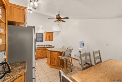 Beautiful 3 bedroom/2.5 bath unit located in the Arrowhead on Northwinds Golf Course in Pennsylvania - for sale on GolfHomes.com, golf home, golf lot