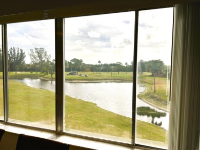 Wow!!! LOCATION, LOCATION... 2000 sq ft. LARGEST 3 bedroom 2 on Poinciana Golf Club in Florida - for sale on GolfHomes.com, golf home, golf lot