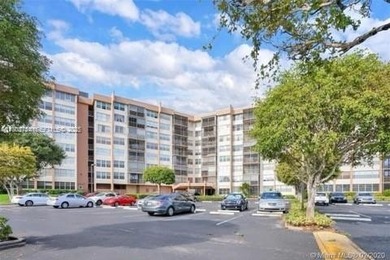 Don't miss this beautifully maintained ground floor corner unit on Pembroke Lakes Golf Club in Florida - for sale on GolfHomes.com, golf home, golf lot