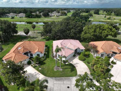 QUAIL PASS IN KINGS POINT - RARE SINGLE FAMILY, 3 bedroom, 2 on Falcon Watch Golf Club in Florida - for sale on GolfHomes.com, golf home, golf lot