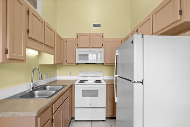 816 Mary Anna Court brings a rare opportunity; a split-level on Whispering Pines in South Carolina - for sale on GolfHomes.com, golf home, golf lot