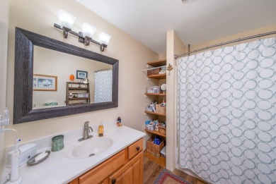 CUTE and COZY ranch home in the Heart of the Lakes. Immaculate on St. Ives Golf Club in Michigan - for sale on GolfHomes.com, golf home, golf lot