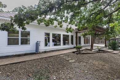 Welcome to your lakeside retreat on the desirable east side and on Granada Golf Course in Arkansas - for sale on GolfHomes.com, golf home, golf lot