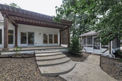 Welcome to your lakeside retreat on the desirable east side and on Granada Golf Course in Arkansas - for sale on GolfHomes.com, golf home, golf lot
