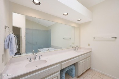 Adorable Hermosa model home in gated Ironwood, Sun Lakes AZ, a on Ironwood Golf Club in Arizona - for sale on GolfHomes.com, golf home, golf lot
