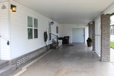 Introducing Your Spacious Dream Home: A Mostly  Furnished Gem! on Schalamar Creek Golf and Country Club in Florida - for sale on GolfHomes.com, golf home, golf lot