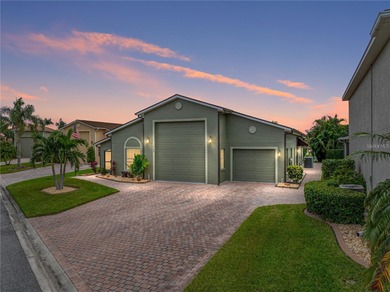 CDD BOND DEBT PAID IN FULL. Thoughtfully designed 2 bedroom plus on Lake Ashton Golf Club in Florida - for sale on GolfHomes.com, golf home, golf lot