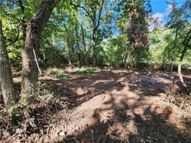 Golfer's Paradise! Build your beautiful dream home on this on  in Arkansas - for sale on GolfHomes.com, golf home, golf lot