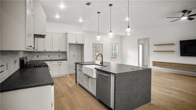 Welcome to your brand-new home at 43 Cawood in Bella Vista! on Bella Vista - Metfield Golf Complex and Country Club in Arkansas - for sale on GolfHomes.com, golf home, golf lot