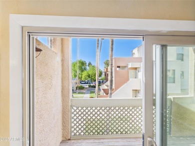 Prime Old Town Scottsdale Location!  This updated upper-level on Continental Golf Course in Arizona - for sale on GolfHomes.com, golf home, golf lot