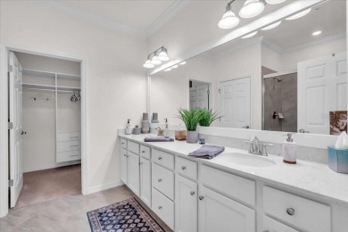 Beautifully Updated, Furnished Condo in Sarasota National!

 on Sarasota National Golf Club in Florida - for sale on GolfHomes.com, golf home, golf lot