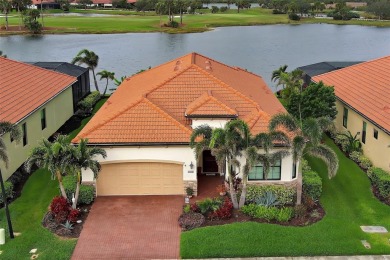 Attention golfers! Welcome to this upscale Angelina home on Sarasota National Golf Club in Florida - for sale on GolfHomes.com, golf home, golf lot