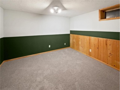 Seller may consider buyer concessions if made in an offer on Edinburgh USA in Minnesota - for sale on GolfHomes.com, golf home, golf lot