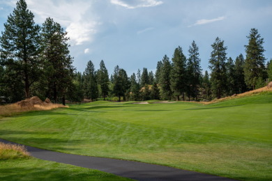 Bend Luxury Home with Golf Access in Broken Top on Broken Top Club in Oregon - for sale on GolfHomes.com, golf home, golf lot