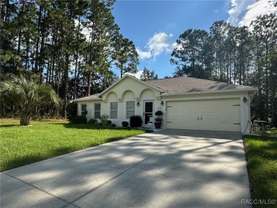 This Citrus Springs gem has been lovingly maintained and offers on Citrus Springs Country Club in Florida - for sale on GolfHomes.com, golf home, golf lot