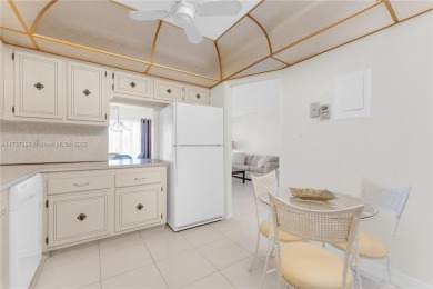 EXCELLENT LOCATION THIS LOVELY CONDO IS  READY TO MOVE IN * on The Diplomat Golf Resort and Spa in Florida - for sale on GolfHomes.com, golf home, golf lot