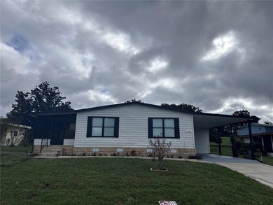 Completely Remodeled Home in the 55+ Zellwood Station Community! on Zellwood Station Country Club in Florida - for sale on GolfHomes.com, golf home, golf lot