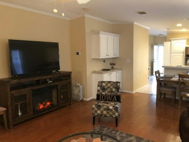 Beautiful 2 bed, 2 bath furnished, with den sitting on the 9th on Fairways Country Club in Florida - for sale on GolfHomes.com, golf home, golf lot