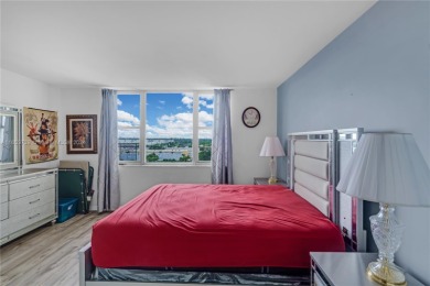 Beautifully renovated 1 bed, 1.5 bath condo on the 9th floor of on Hillcrest Golf and Country Club in Florida - for sale on GolfHomes.com, golf home, golf lot