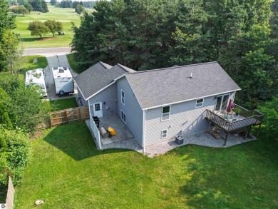 Welcome to this spacious 3-bedroom, 2-bath walkout home on on Bay Meadows Golf Course - Executive in Michigan - for sale on GolfHomes.com, golf home, golf lot