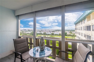 Beautifully renovated 1 bed, 1.5 bath condo on the 9th floor of on Hillcrest Golf and Country Club in Florida - for sale on GolfHomes.com, golf home, golf lot