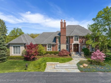 Incredible opportunity to enjoy breath-taking views of the on Bloomfield Hills Country Club in Michigan - for sale on GolfHomes.com, golf home, golf lot
