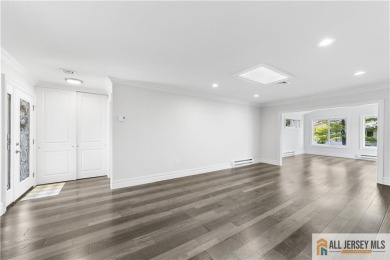 Welcome to this beautifully remodeled 2-bedroom, 2-bath home in on Clearbrook Golf Club in New Jersey - for sale on GolfHomes.com, golf home, golf lot