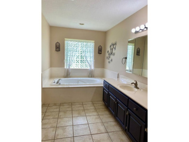 Well maintained home fronting GOLF COURSE!  Large walk-in on Millbrook Country Club in Mississippi - for sale on GolfHomes.com, golf home, golf lot