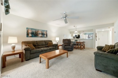 Welcome to easy living in Cross Creek Country Club! This on Cross Creek Country Club in Florida - for sale on GolfHomes.com, golf home, golf lot