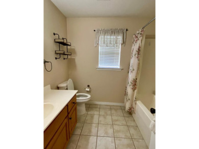Well maintained home fronting GOLF COURSE!  Large walk-in on Millbrook Country Club in Mississippi - for sale on GolfHomes.com, golf home, golf lot