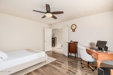 Clean, move-in ready, low maintenance gem! 3 bedrooms & 2 on Sunland Springs Golf Course  in Arizona - for sale on GolfHomes.com, golf home, golf lot