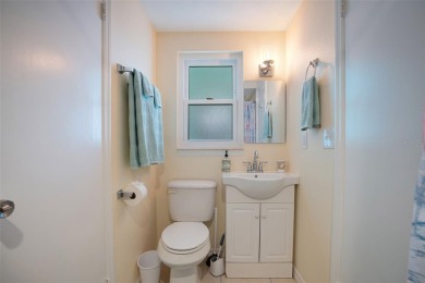 NEW PRICE!! NO HURRICANE DAMAGE OR FLOODING! EXTRAORDINARILY on Jacaranda West Country Club in Florida - for sale on GolfHomes.com, golf home, golf lot