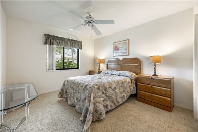 Welcome to easy living in Cross Creek Country Club! This on Cross Creek Country Club in Florida - for sale on GolfHomes.com, golf home, golf lot