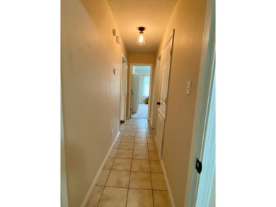 Well maintained home fronting GOLF COURSE!  Large walk-in on Millbrook Country Club in Mississippi - for sale on GolfHomes.com, golf home, golf lot