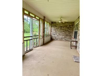 Well maintained home fronting GOLF COURSE!  Large walk-in on Millbrook Country Club in Mississippi - for sale on GolfHomes.com, golf home, golf lot