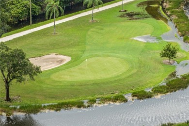 Welcome to easy living in Cross Creek Country Club! This on Cross Creek Country Club in Florida - for sale on GolfHomes.com, golf home, golf lot
