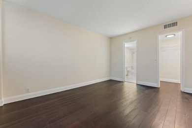 Welcome to 336 Golfview Road, Unit 905, a stunning 9th-floor on North Palm Beach Country Club in Florida - for sale on GolfHomes.com, golf home, golf lot
