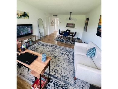 Remarkable and spacious 1/1 condo with a kitchen that has its on Lauderhill Golf Course in Florida - for sale on GolfHomes.com, golf home, golf lot