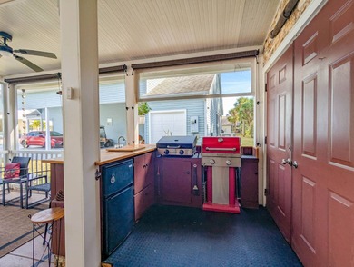 Park your RV under this 40'x20' port with 592 sq.ft. living area on The Great Outdoors Golf and Country Club in Florida - for sale on GolfHomes.com, golf home, golf lot