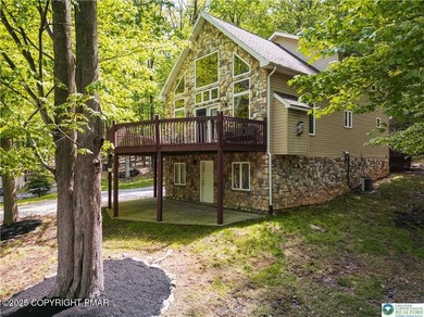 Back on the market with upgrades and a new SPD! Welcome to 79 on Eagle Rock Golf and Ski Resort in Pennsylvania - for sale on GolfHomes.com, golf home, golf lot