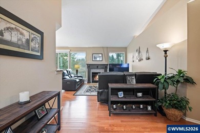 Another Creekside single level home with golf course views! on Creekside Golf Course in Oregon - for sale on GolfHomes.com, golf home, golf lot