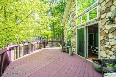 Back on the market with upgrades and a new SPD! Welcome to 79 on Eagle Rock Golf and Ski Resort in Pennsylvania - for sale on GolfHomes.com, golf home, golf lot