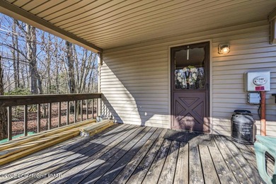 Golf-Course Living At Its Best! Well-Loved Pocono Contemporary on Pocono Farms Country Club in Pennsylvania - for sale on GolfHomes.com, golf home, golf lot