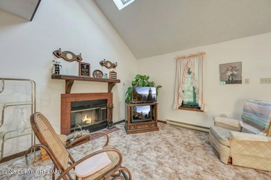 Golf-Course Living At Its Best! Well-Loved Pocono Contemporary on Pocono Farms Country Club in Pennsylvania - for sale on GolfHomes.com, golf home, golf lot