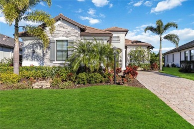 Under contract-accepting backup offers. Move right in and start on Lakewood National Golf Club in Florida - for sale on GolfHomes.com, golf home, golf lot