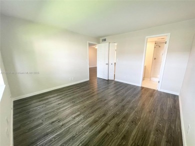 AMAZING 2/2 first floor condo in Sunrise Lakes! Quiet community on Sunrise Lakes Phase IV Golf Course in Florida - for sale on GolfHomes.com, golf home, golf lot