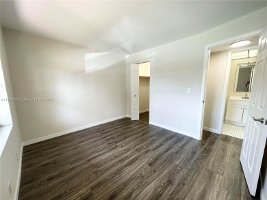 AMAZING 2/2 first floor condo in Sunrise Lakes! Quiet community on Sunrise Lakes Phase IV Golf Course in Florida - for sale on GolfHomes.com, golf home, golf lot